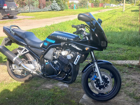 1999 Yamaha FZS600 Fazer, чёрный, 300000 рублей, вид 4