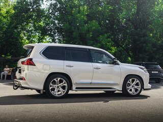 2018 Lexus LX 450d III Рестайлинг 2, белый, 8700000 рублей, вид 3