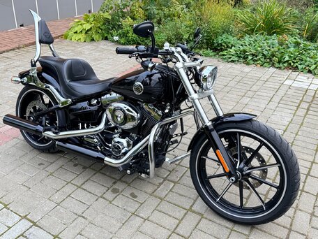 2014 Harley-Davidson Breakout, чёрный, 1900000 рублей, вид 2