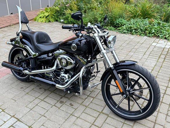 2014 Harley-Davidson Breakout, чёрный, 1900000 рублей - вид 1