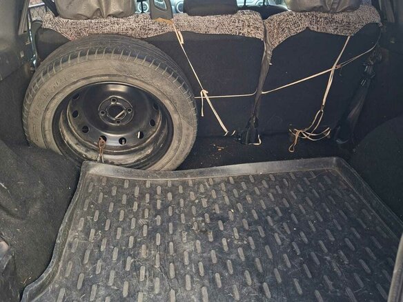 2014 Lada (ВАЗ) Largus I, серебристый, 650000 рублей - вид 6