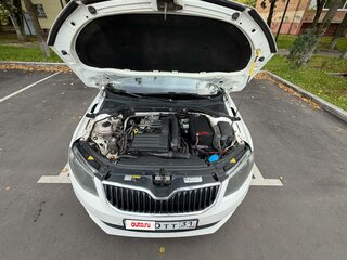 2015 Skoda Octavia III (A7), белый, 850000 рублей, вид 4