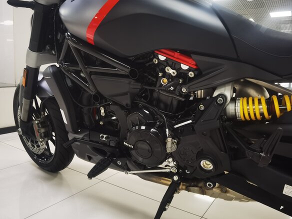 2021 Ducati Diavel, серый, 2390000 рублей - вид 14