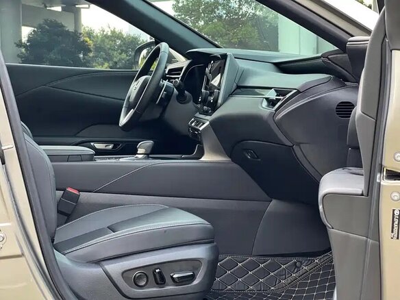 2025 Lexus RX 300 V, серебристый, 6539748 рублей - вид 6