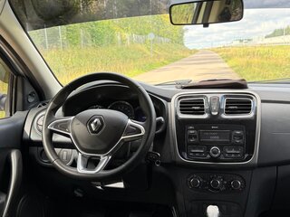 2018 Renault Logan II Рестайлинг, белый, 580000 рублей, вид 5