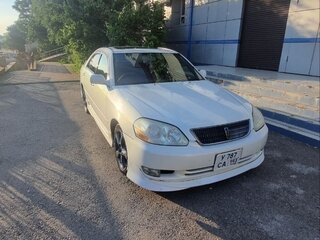 2001 Toyota Mark II IX (X110), белый, 780000 рублей, вид 1