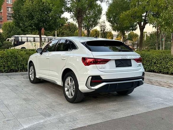 2023 Audi Q3 Sportback 35 TFSI MHEV II (F3), белый, 2440000 рублей - вид 5