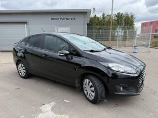2018 Ford Fiesta Mk6 Рестайлинг, чёрный, 900000 рублей, вид 3