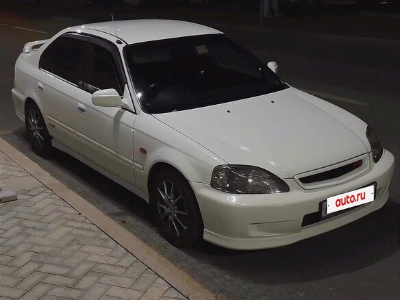 1999 Honda Civic Ferio II, белый, 500000 рублей - вид 4
