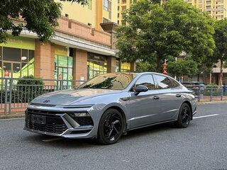 2026 Hyundai Sonata VIII (DN8) Рестайлинг, серебристый, 2050000 рублей, вид 1