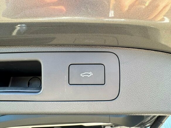2026 Geely Okavango I Рестайлинг, серый, 4025990 рублей - вид 20