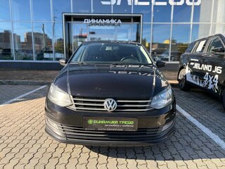 2016 Volkswagen Polo V Рестайлинг, чёрный, 1085000 рублей, вид 2