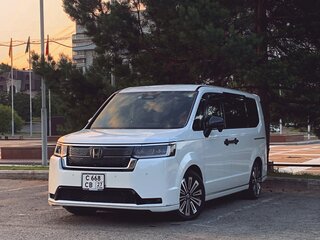2022 Honda Stepwgn Spada VI, белый, 2895000 рублей, вид 1