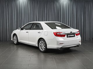 2013 Toyota Camry VII (XV50), белый, 1289000 рублей, вид 2