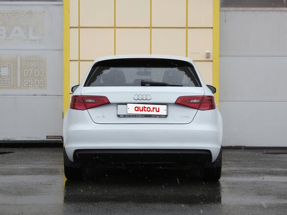 2014 Audi A3 III (8V), белый, 1095000 рублей - вид 4