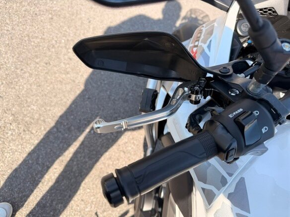2021 Honda CB 400X, белый, 699000 рублей - вид 6