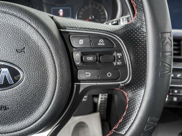 2017 Kia Optima IV, коричневый, 1749000 рублей - вид 16