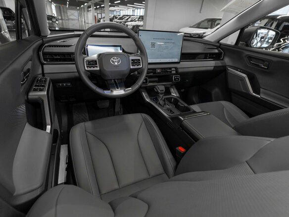 2026 Toyota RAV4 VI (XA60), серый, 4400000 рублей - вид 6