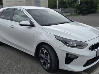 2018 Kia Ceed III, белый, 1770000 рублей, вид 1