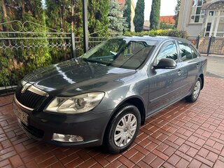 2011 Skoda Octavia II (A5) Рестайлинг, серый, 955000 рублей, вид 2