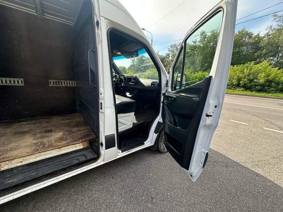 2019 Mercedes-Benz Sprinter, белый, 3579000 рублей - вид 16