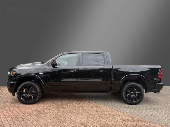 2025 Ram 1500 Crew Cab V Рестайлинг, чёрный, 5600000 рублей - вид 3