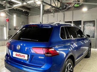 2018 Volkswagen Tiguan II, синий, 2800000 рублей, вид 3