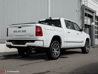 2026 Ram 1500 Crew Cab V Рестайлинг, белый, 10690000 рублей, вид 2