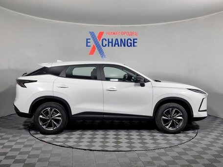 2026 Omoda C5 II, белый, 2399000 рублей, вид 4