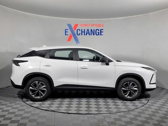 2026 Omoda C5 II, белый, 2399000 рублей - вид 4