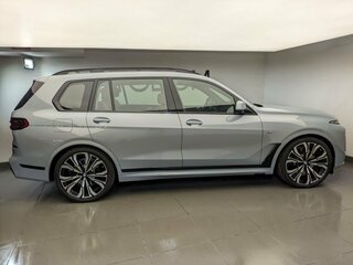 2026 BMW X7 40d I (G07) Рестайлинг, серый, 17900000 рублей, вид 3