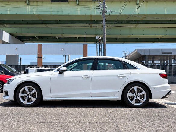 2022 Audi A4 35 TFSI V (B9) Рестайлинг, белый, 2120005 рублей - вид 7
