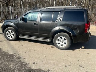 2006 Nissan Pathfinder III, чёрный, 819000 рублей, вид 3