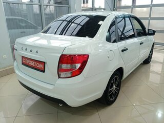 2021 Lada (ВАЗ) Granta I Рестайлинг, белый, 551000 рублей, вид 4