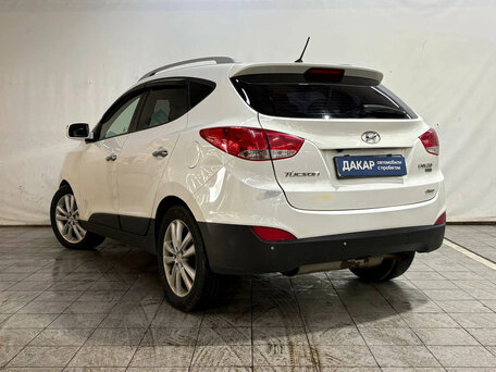 2011 Hyundai Tucson I, белый, 1050000 рублей, вид 3