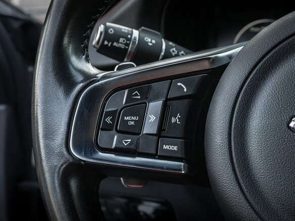 2019 Jaguar XF II, серый, 3000000 рублей - вид 28