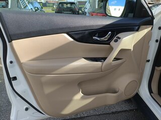 2018 Nissan X-Trail III Рестайлинг, белый, 2408000 рублей, вид 5