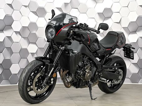 2024 Yamaha XSR900, чёрный, 1177000 рублей, вид 2