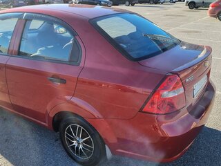2007 Chevrolet Aveo I Рестайлинг, красный, 380000 рублей, вид 5