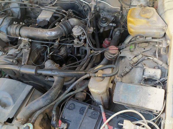 1989 Toyota Crown VIII (S130), белый, 131000 рублей - вид 17