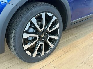 2026 Lada (ВАЗ) Vesta SW Cross I Рестайлинг (NG), синий, 2113000 рублей, вид 3