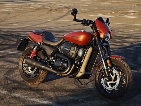 2018 Harley-Davidson Street Rod, пурпурный, 725000 рублей, вид 2
