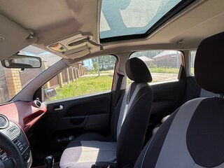 2006 Ford Fiesta Mk5, красный, 300000 рублей, вид 5