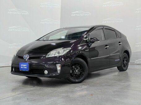 Toyota Prius III Рестайлинг (XW30)