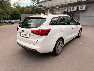 2018 Kia Ceed II Рестайлинг, белый, 1370000 рублей, вид 5