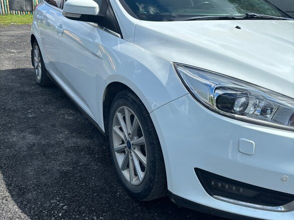 2017 Ford Focus III Рестайлинг, белый, 1290000 рублей - вид 13