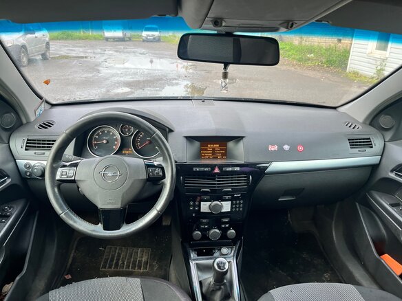 2008 Opel Astra H Рестайлинг, чёрный, 240000 рублей - вид 6