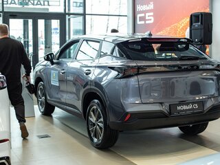 2026 Omoda C5 II, серый, 2929000 рублей, вид 2