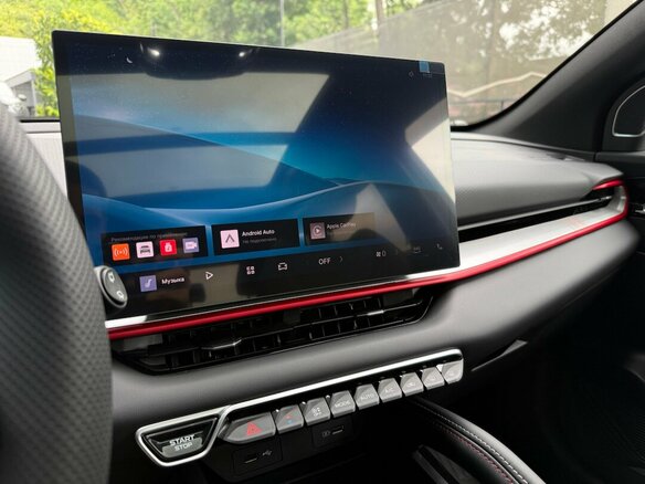2026 Geely Coolray I Рестайлинг 2, белый - вид 18
