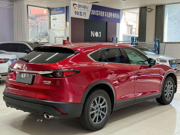 2023 Mazda CX-4 I Рестайлинг, красный, 2377700 рублей - вид 3